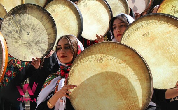 نواختن دف با دست چپ