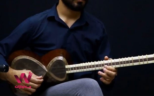 نحوه صحیح نشستن هنگام نواختن تار